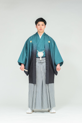 取り寄せ緑ぼかし紋付