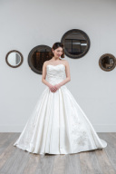 取り寄せドレス：A-7