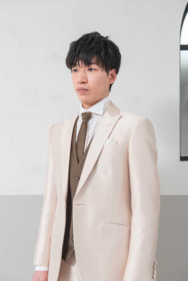 取り寄せタキシード：8