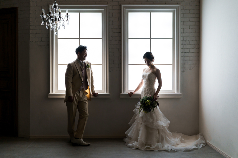 窓辺でシックに