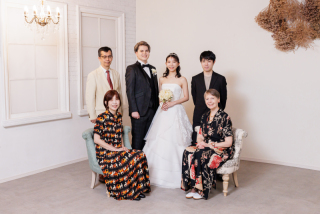 【洋装】スタジオ撮影でファミリーフォト♪