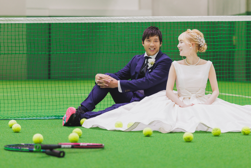 ふたりですわって