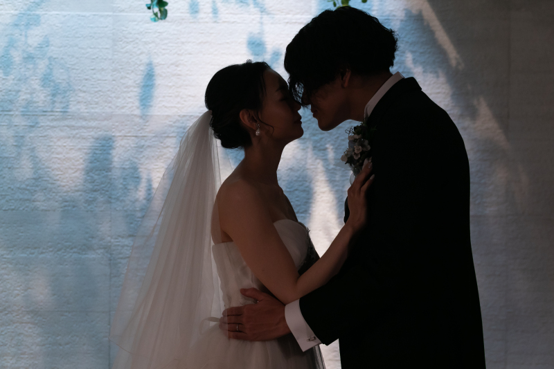 チャペルでもシルエット撮影♪