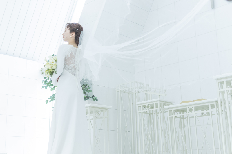 《ドレス&和装2着撮影プラン》衣装重視の方必見\衣装選び放題+スタジオorチャペル撮影場所が選べる/データ付◎平日限定