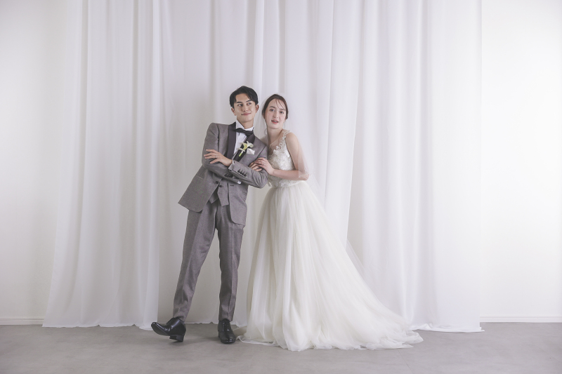 【平日限定!今がお得!】《洋装スタジオ》2点目衣装\93,500円→46,750円/撮影+衣装+美容+データ付き◎