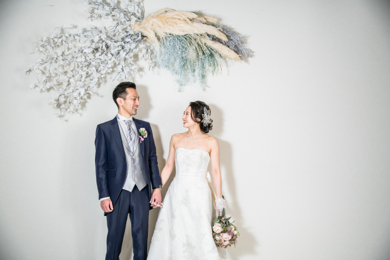 《ドレス&和装2着撮影プラン》衣装重視の方必見\衣装選び放題+スタジオorチャペル撮影場所が選べる/データ付◎平日限定