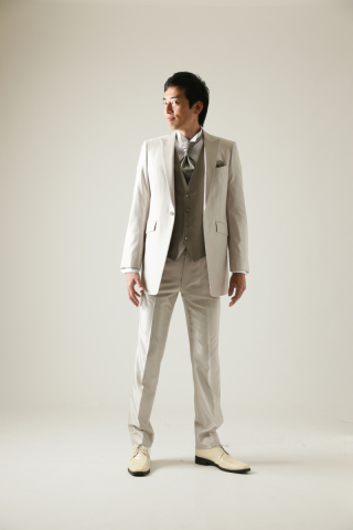 シャンパンベージュミディアムショートタキシード