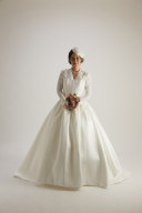 ストーリーブラウス