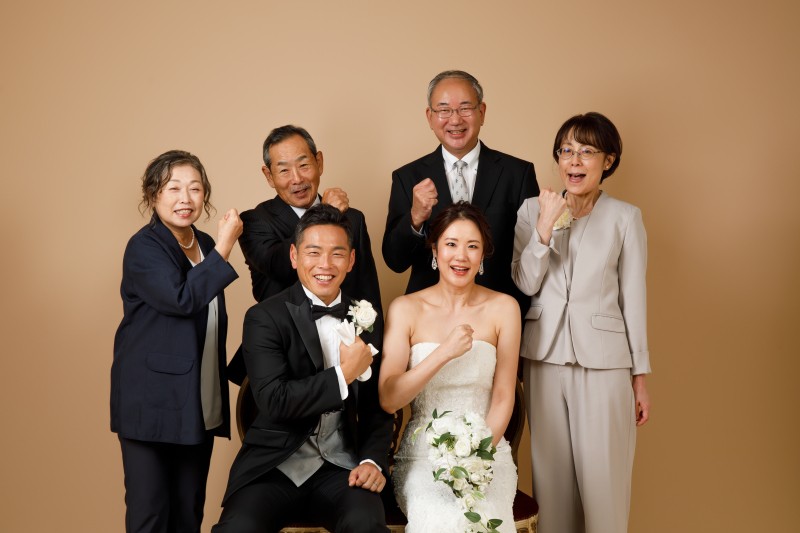 ご両家集合写真も和やかに