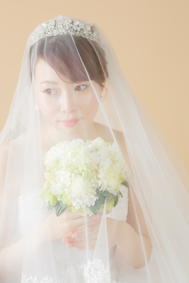 ベールごしは欠かせない1枚