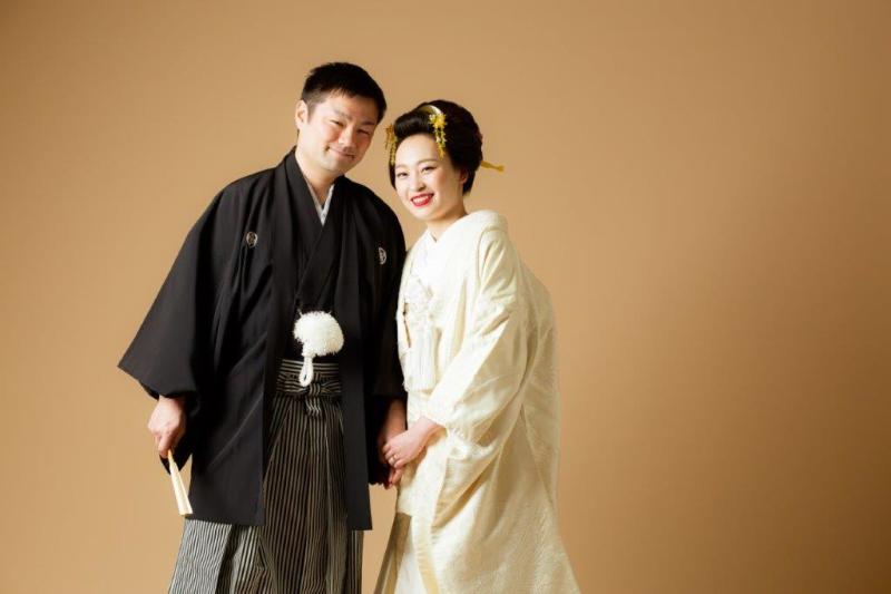 白無垢、紋服にてスタンダードに