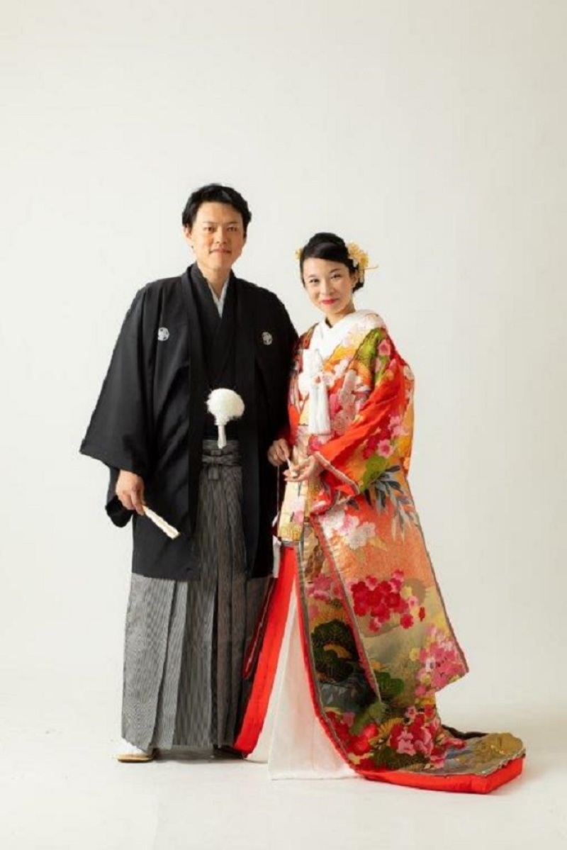 従来のまじめな和装撮影を行うことがKind風