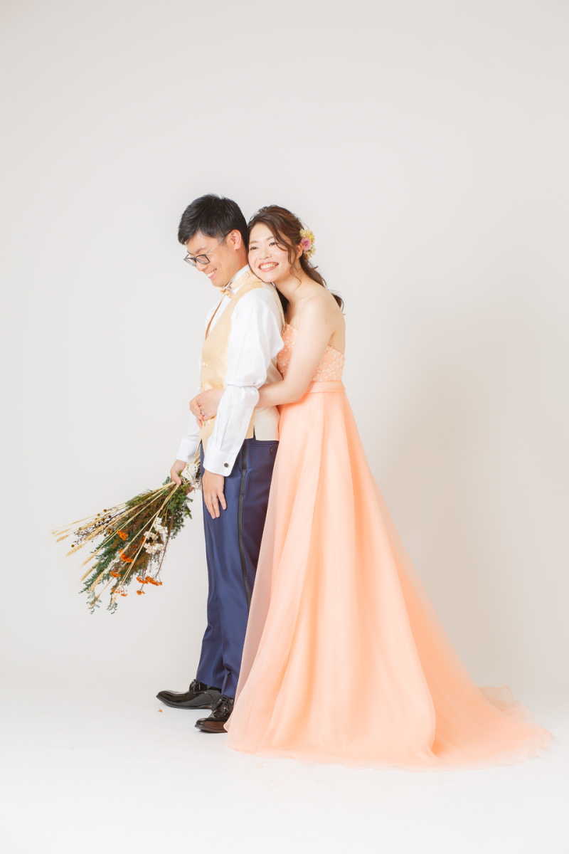 カラードレスも追加で撮影致しました。