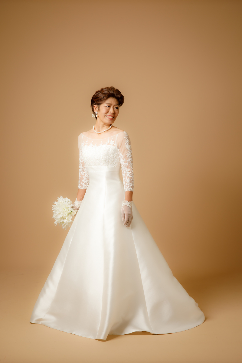 ドレス屋さんの写真館 フォトスタジオカインド_ソロウエディング対応可