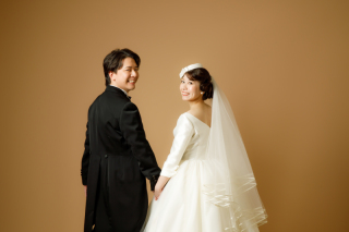 ドレス屋さんの写真館　フォトスタジオカインド_洋装スタジオ撮影