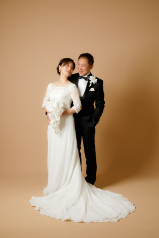 ドレス屋さんの写真館　フォトスタジオカインド_洋装スタジオ撮影