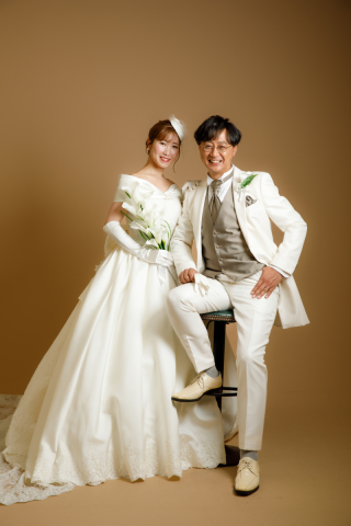 ドレス屋さんの写真館　フォトスタジオカインド_洋装スタジオ撮影