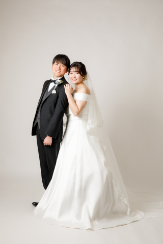 ドレス屋さんの写真館　フォトスタジオカインド_大人のシンプル写真
