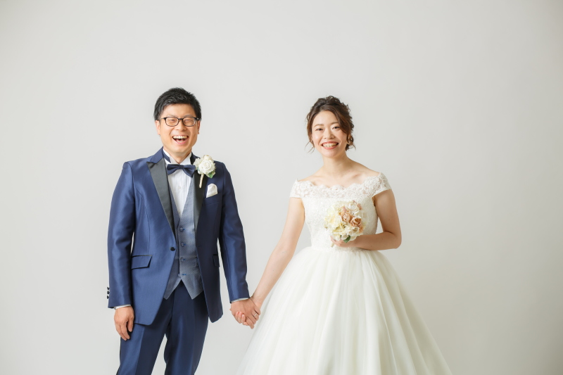 ドレス屋さんの写真館 フォトスタジオカインド_衣装の試着ができる