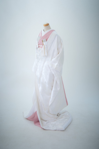 コーラルピンク色絞り染め色掛下