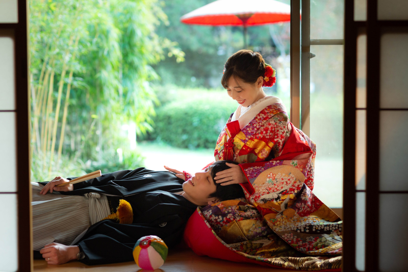 和風邸宅の縁側で膝枕♪♪