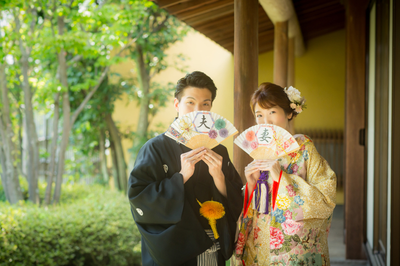 そっと隠して。