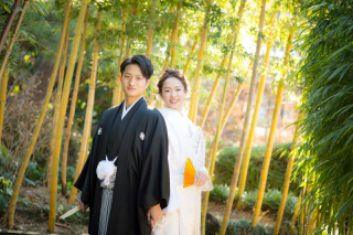 和装は日本庭園と数寄屋造り邸宅の和室や縁側で、ドレスは欧風邸宅スタジオやチャペルで撮影できます!