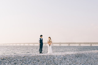 白い大理石が敷き詰められた900mの海岸が美しいマーブルビーチ