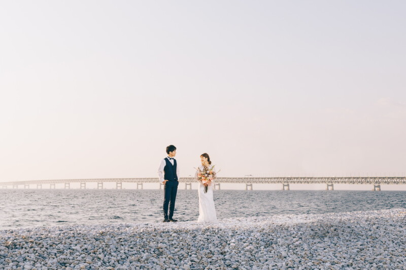 白い大理石が敷き詰められた900mの海岸が美しいマーブルビーチ