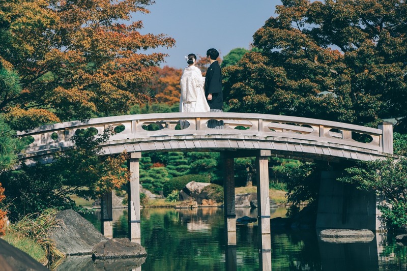 メインの橋とともに