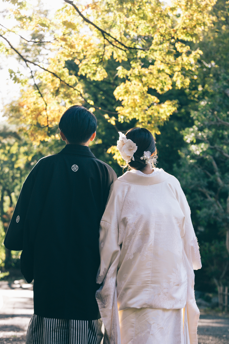 後ろ姿も欠かせません！