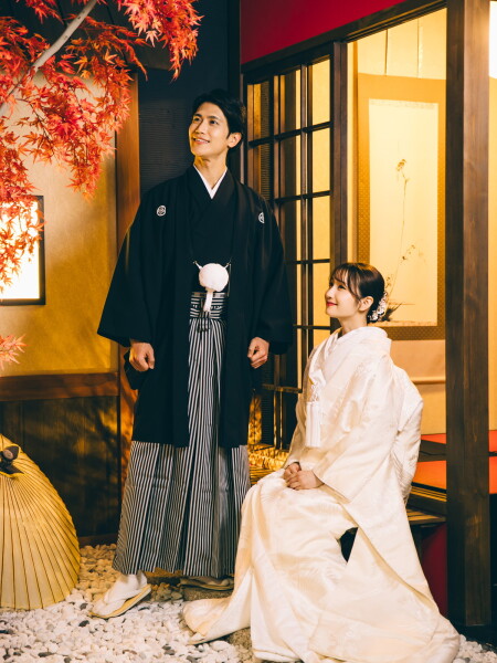 屋内庭園スタジオで紅葉フォトを