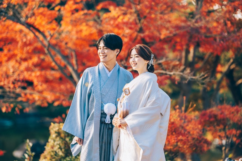 四季を感じる、日本庭園での和装撮影