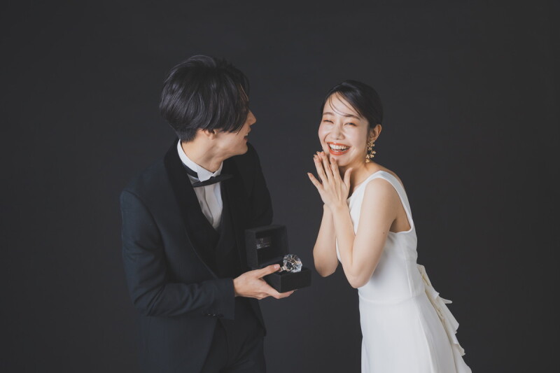 洋装スタジオフォトクラシックプラン|データ1カット&写真4枚付き