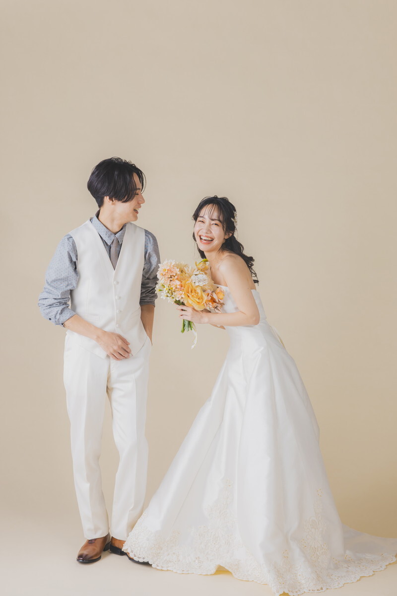 洋装スタジオフォト全データプラン｜データ100カット&写真1枚付き