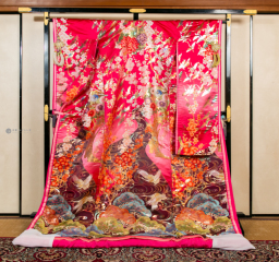 R014-八重重ね風桜に松