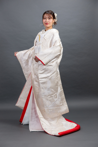 白無垢・赤フキ・鶴