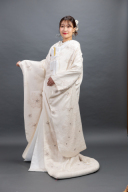 白無垢・花柄相良刺繍・総絞り