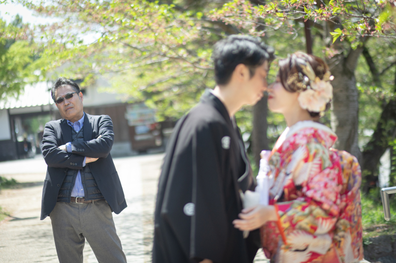 お二人をシッカリ見守っておられます