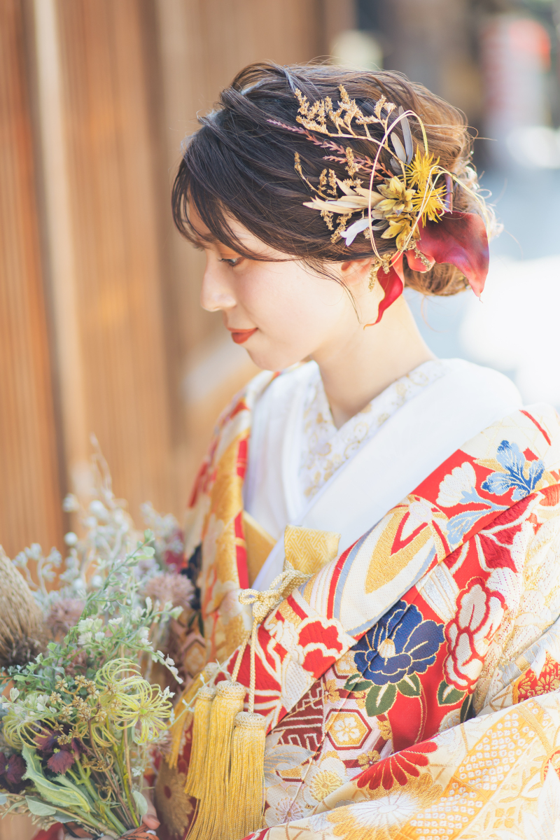 ヘアパーツもワイルドに