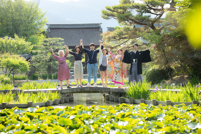 みんなでばんざい