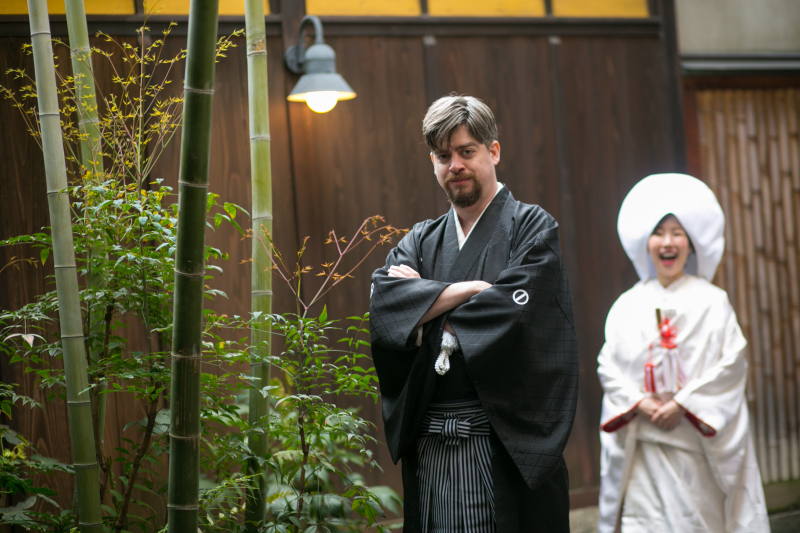 和装に着替えて