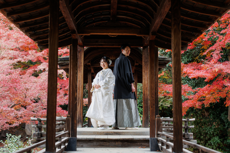 秋の渉成園で和装フォト