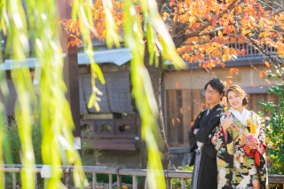 黒の色打掛と赤い世界