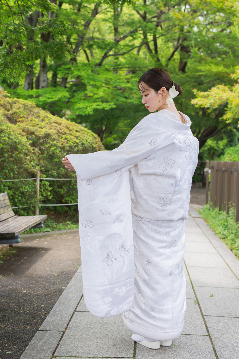 本日の白無垢