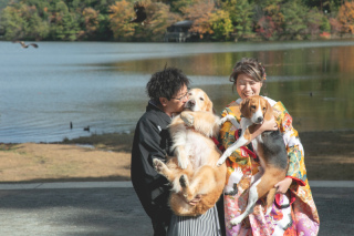 大切なわんちゃんたちとロケを満喫！