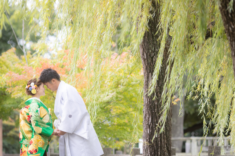 おでこをコツン