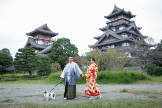 ワンちゃんも一緒のウエディングフォト