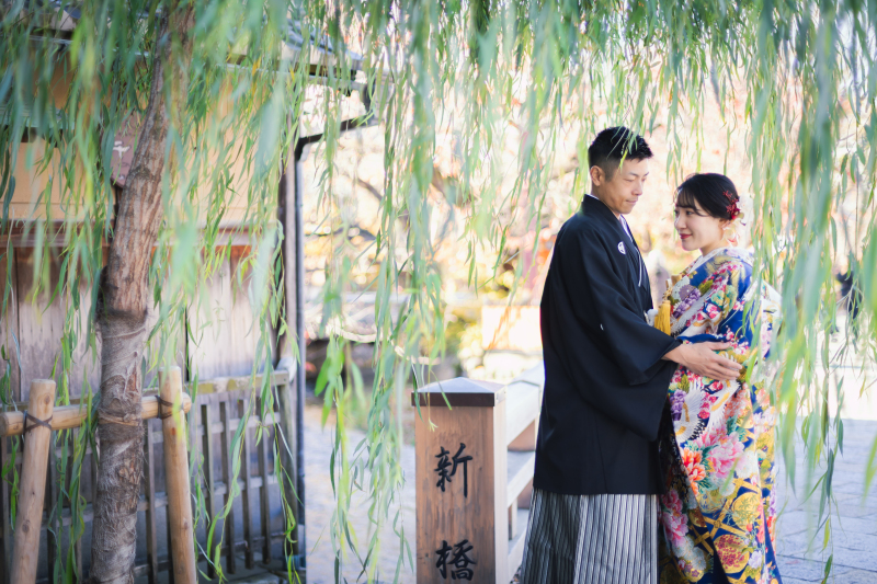 ブルーの色打掛が美しい