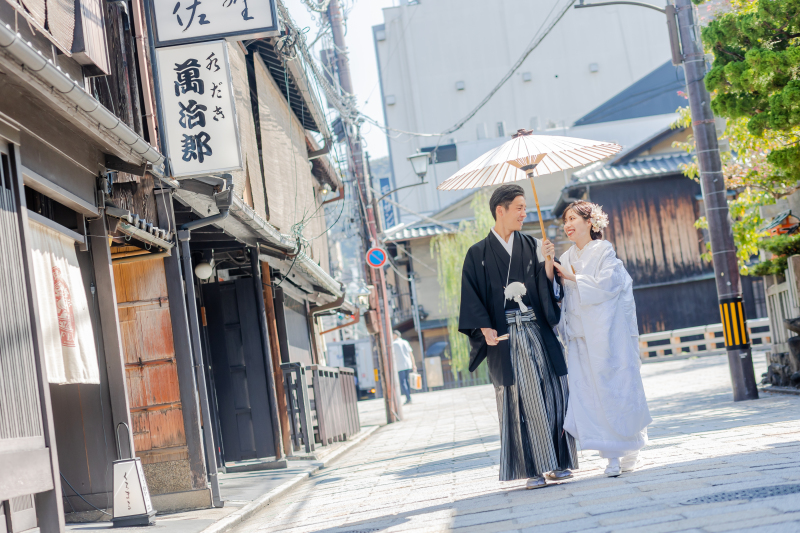 相合い傘で散策